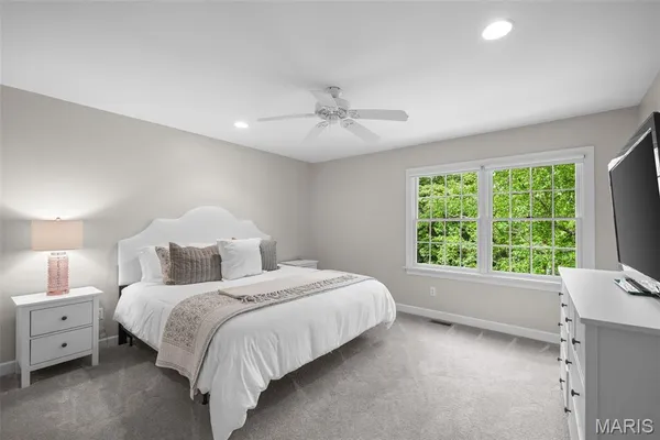 $1,499,000 | 7 Flynn Forest Lane, Glendale, MO 63122
