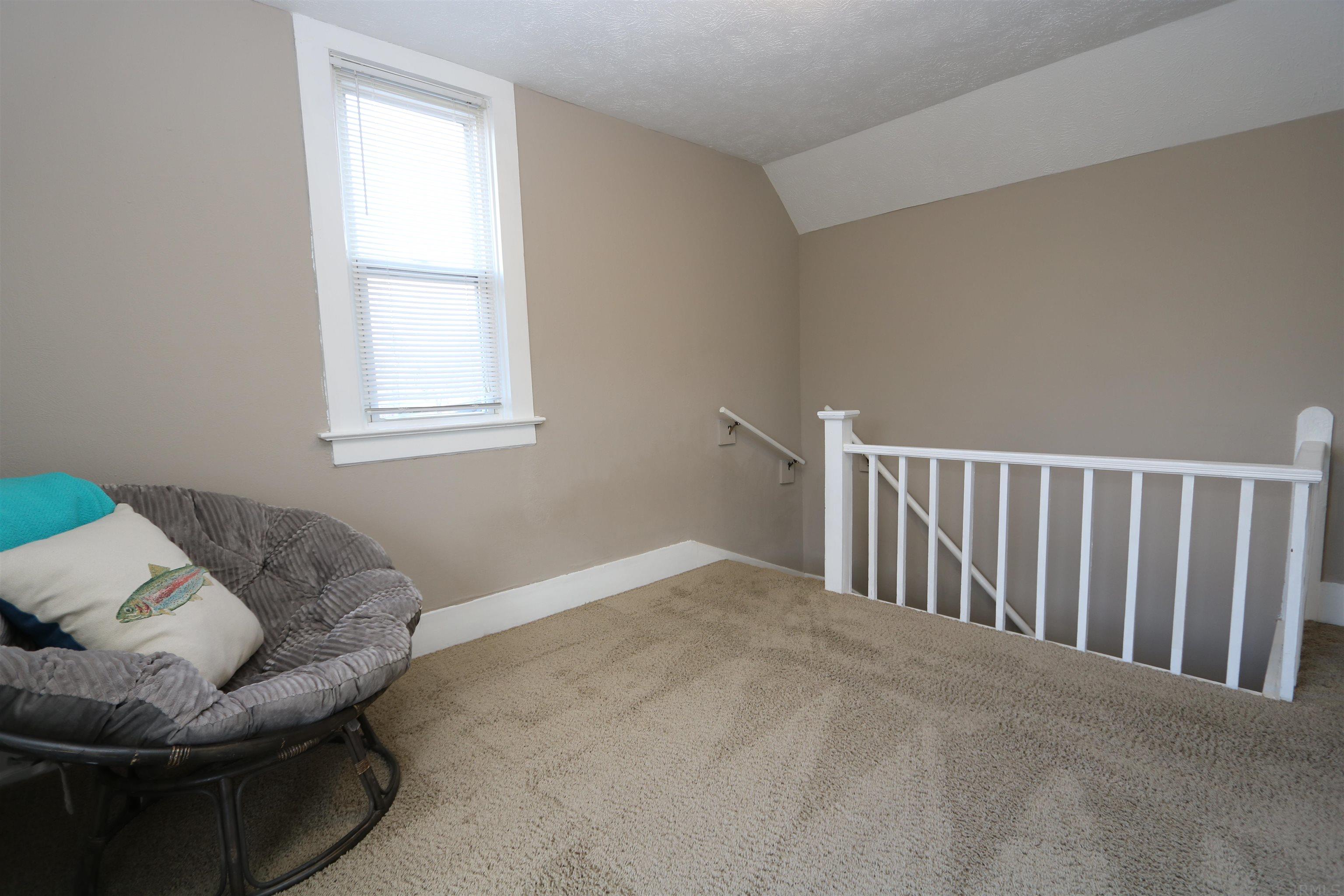 910 East 4th Street Mishawaka, IN 46544 - Photo 11 of 17