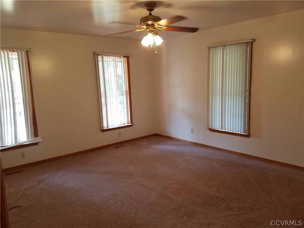 2318 Cox Road Wilsons, VA 23894 - Photo 20 of 31