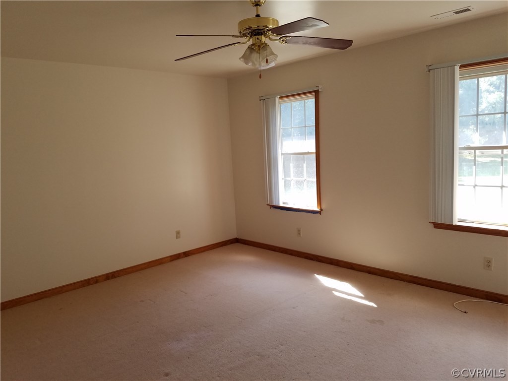2318 Cox Road Wilsons, VA 23894 - Photo 24 of 31