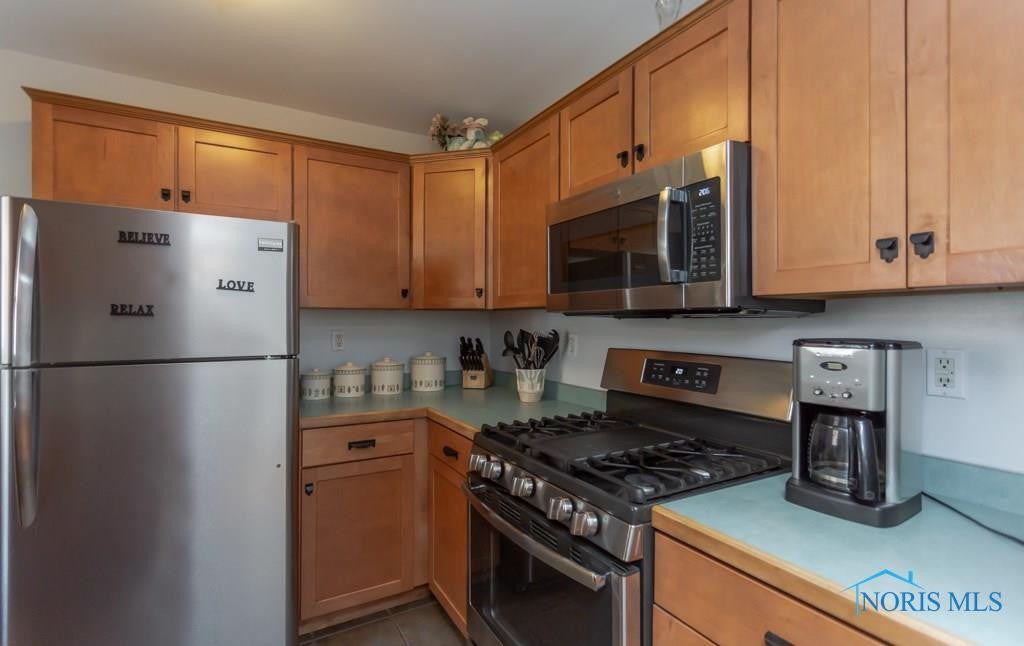 4140 Bowen Road Toledo, OH 43613 - Photo 12 of 37 Gallery Image 12