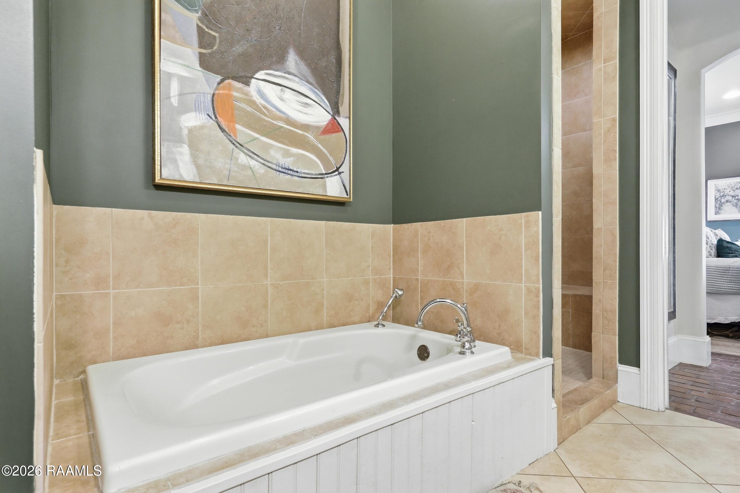 406 Harbor Bend Boulevard Lafayette, LA 70508 - Photo 28 of 40 Primary Bathroom