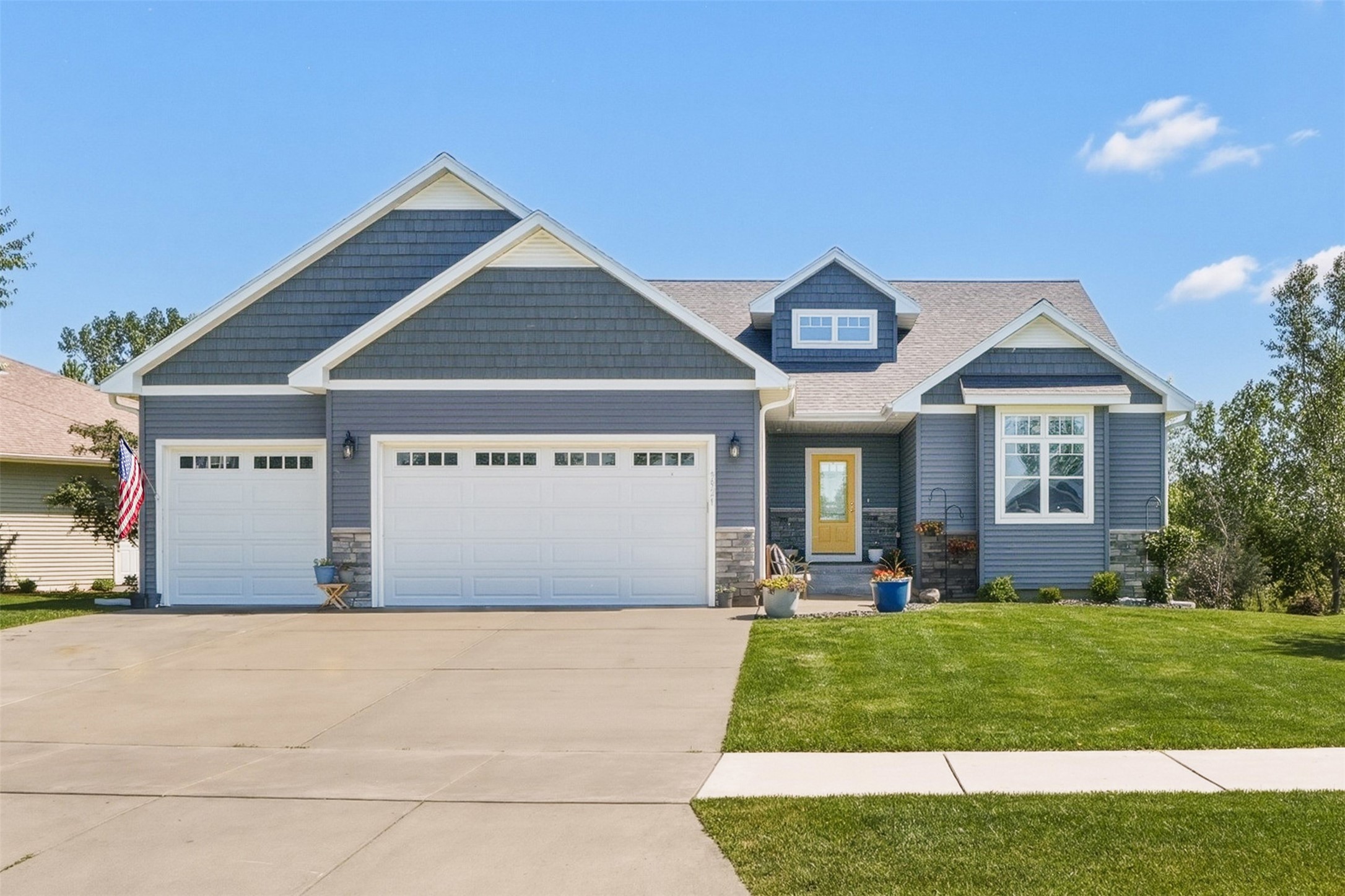 3921 Mill Run Road Eau Claire, WI 54703 - Photo 2 of 60