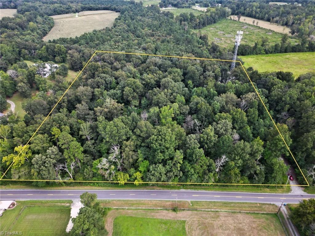 4488 Brick Church Road Burlington, NC 27215 - Photo 1 of 9