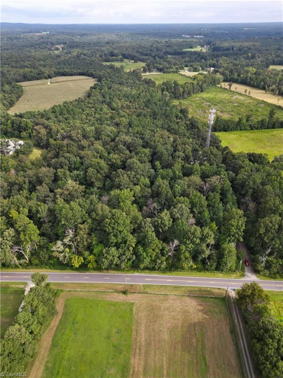 4488 Brick Church Road Burlington, NC 27215 - Photo 8 of 9