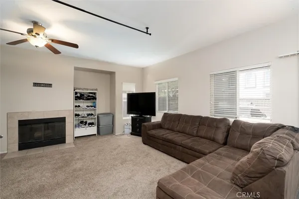 $725,000 | 37867 Shady Maple Road, Murrieta, CA 92563