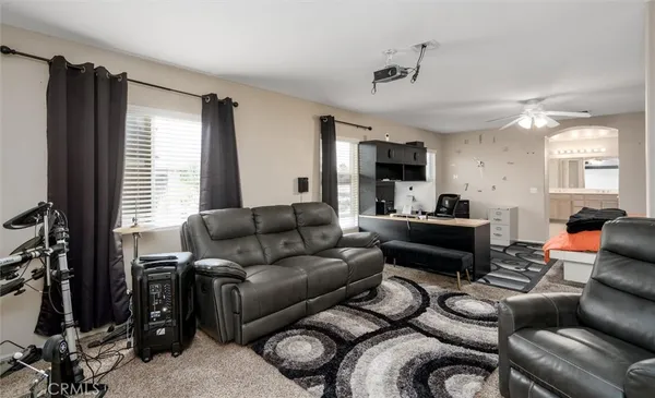 $725,000 | 37867 Shady Maple Road, Murrieta, CA 92563