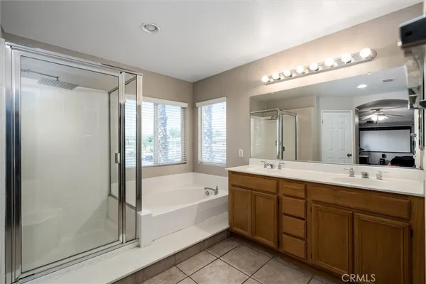 $725,000 | 37867 Shady Maple Road, Murrieta, CA 92563
