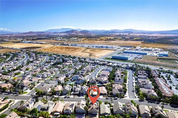 $725,000 | 37867 Shady Maple Road, Murrieta, CA 92563