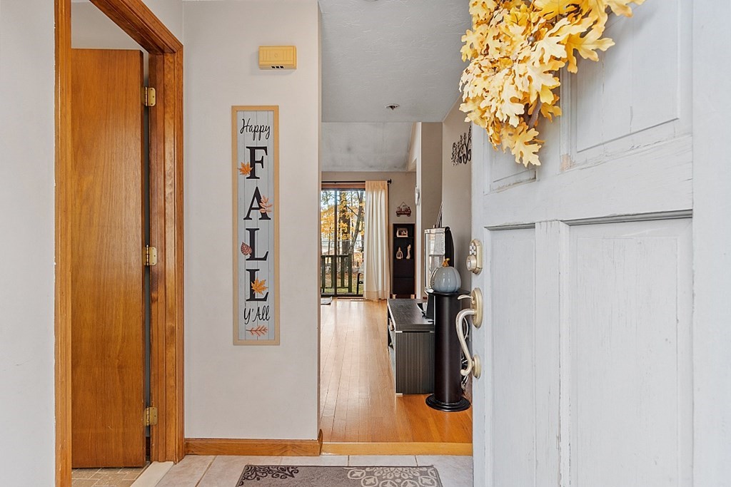 403 Cardinal Lane, Unit 403 Tyngsborough, MA 01879 - Photo 2 of 27