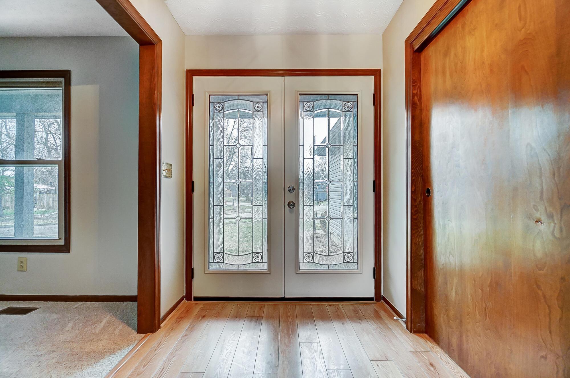 91 Lawrence Road Westerville, OH 43081 - Photo 6 of 50 009