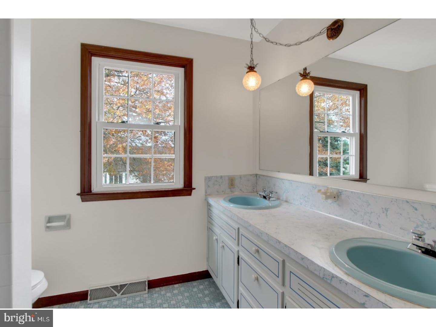 3120 Elm Road Reading, PA 19605 - Photo 15 of 25 Gallery Image 15