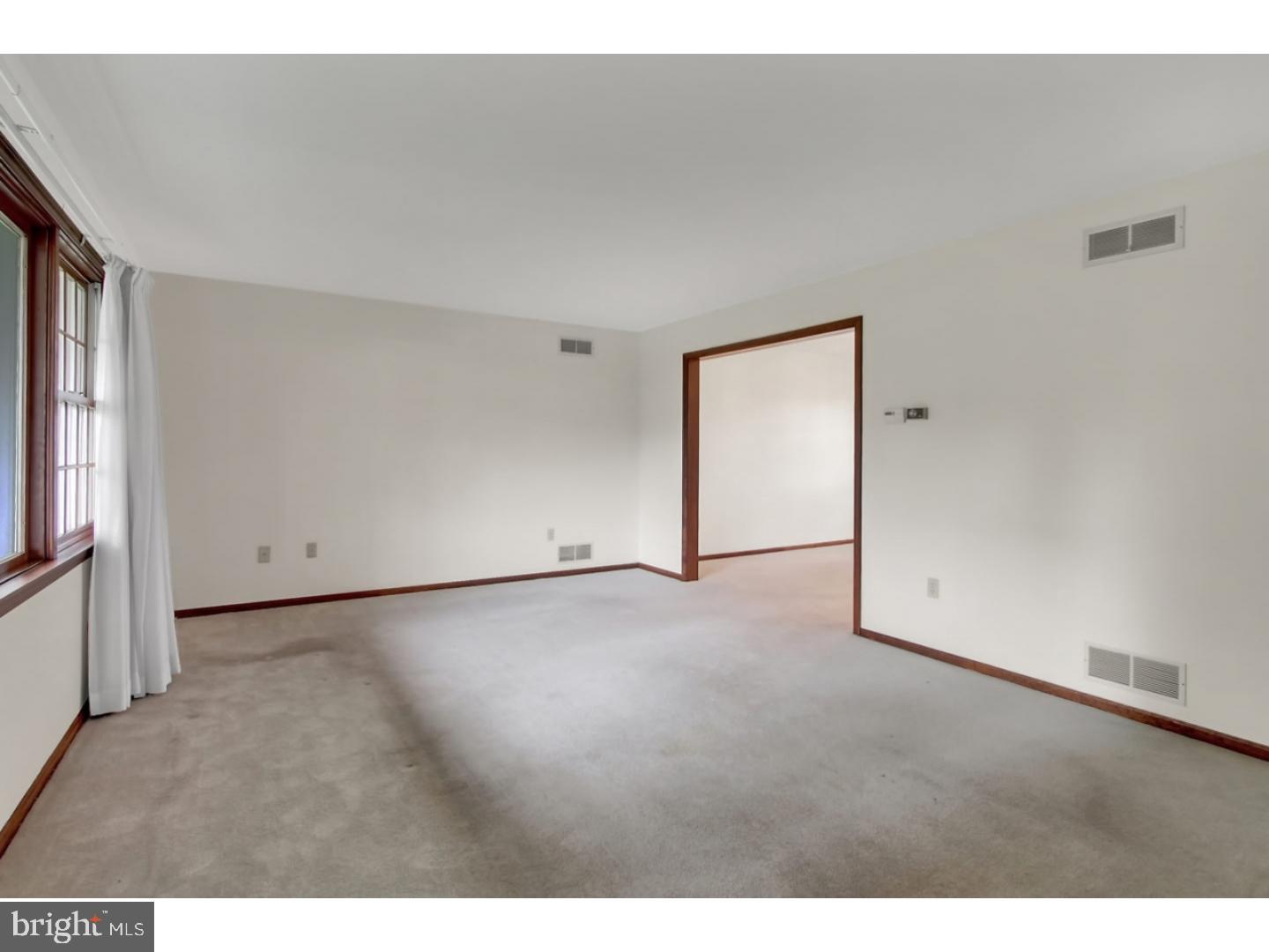 3120 Elm Road Reading, PA 19605 - Photo 3 of 25 Gallery Image 3