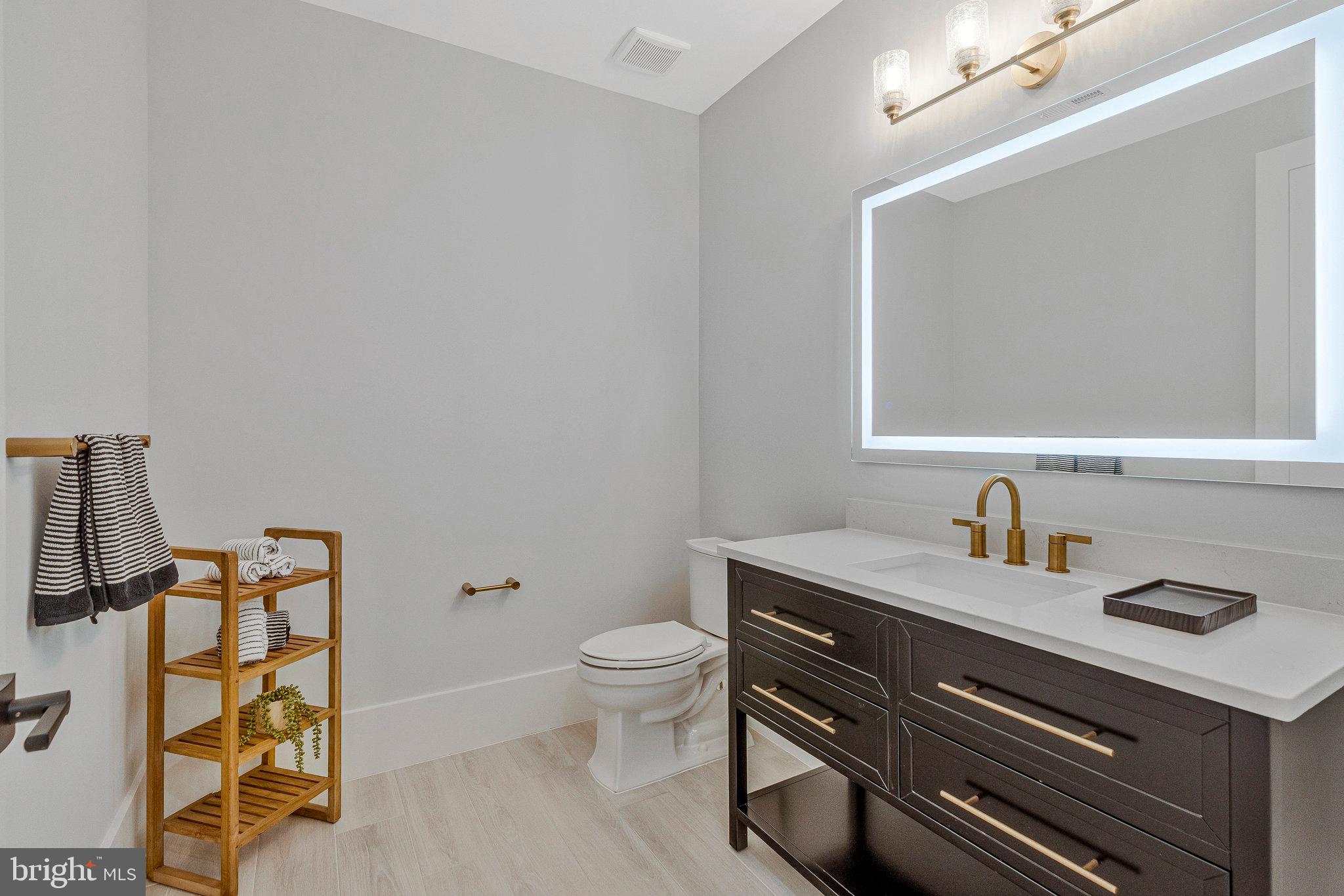 7007 Hector Road McLean, VA 22101 - Photo 104 of 111