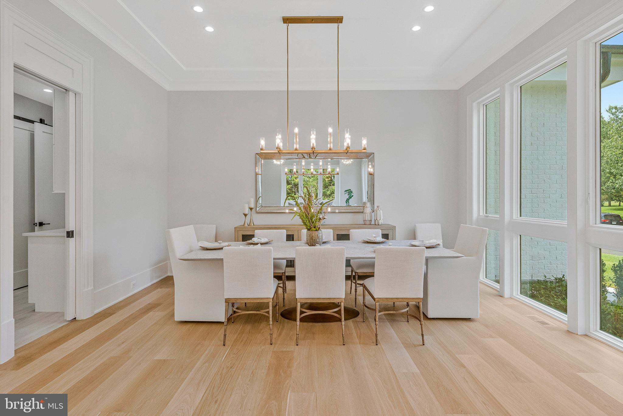 7007 Hector Road McLean, VA 22101 - Photo 2 of 111