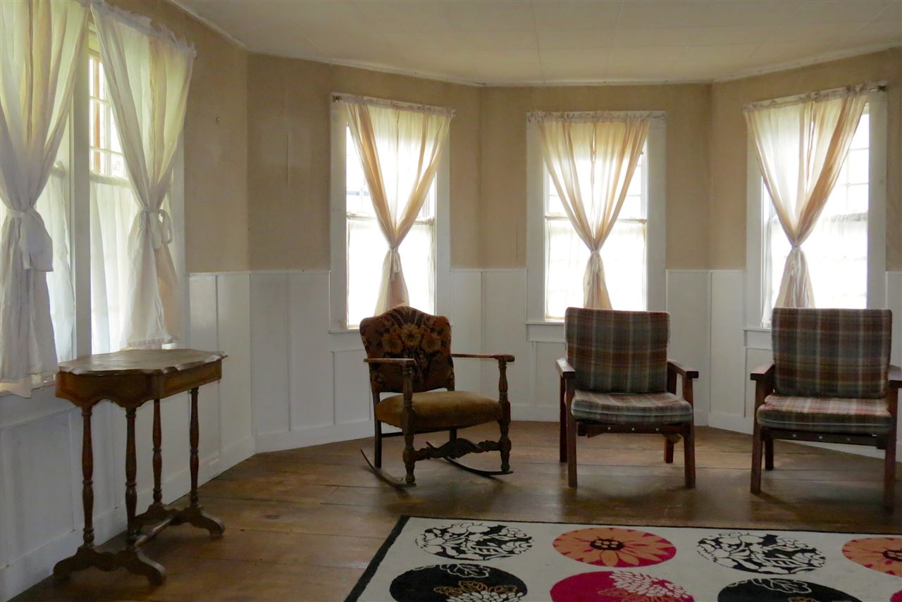 1578 Vermont Rte 100 Wardsboro, VT 05355 - Photo 12 of 28 Gallery Image 12
