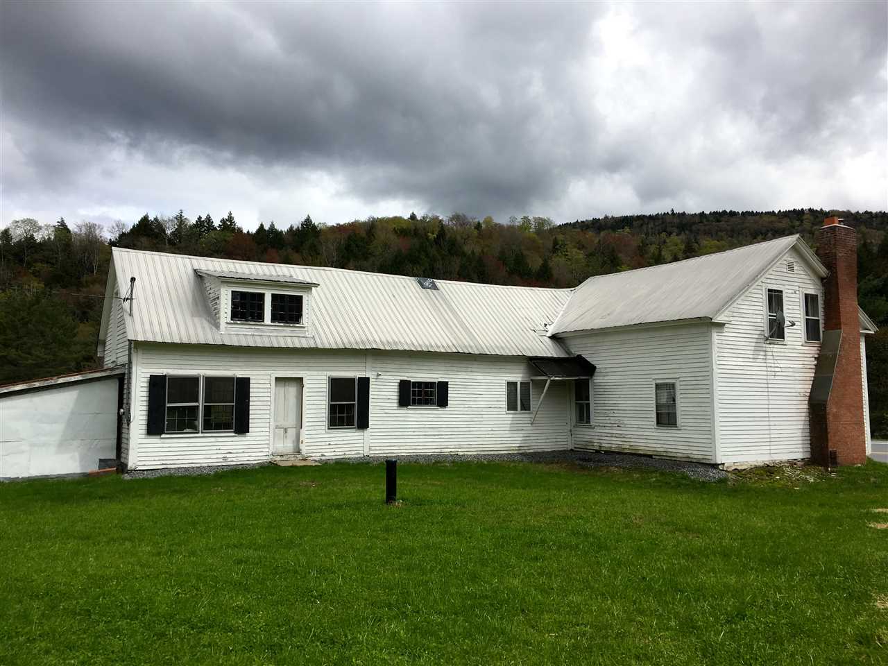 1578 Vermont Rte 100 Wardsboro, VT 05355 - Photo 4 of 28 Gallery Image 4