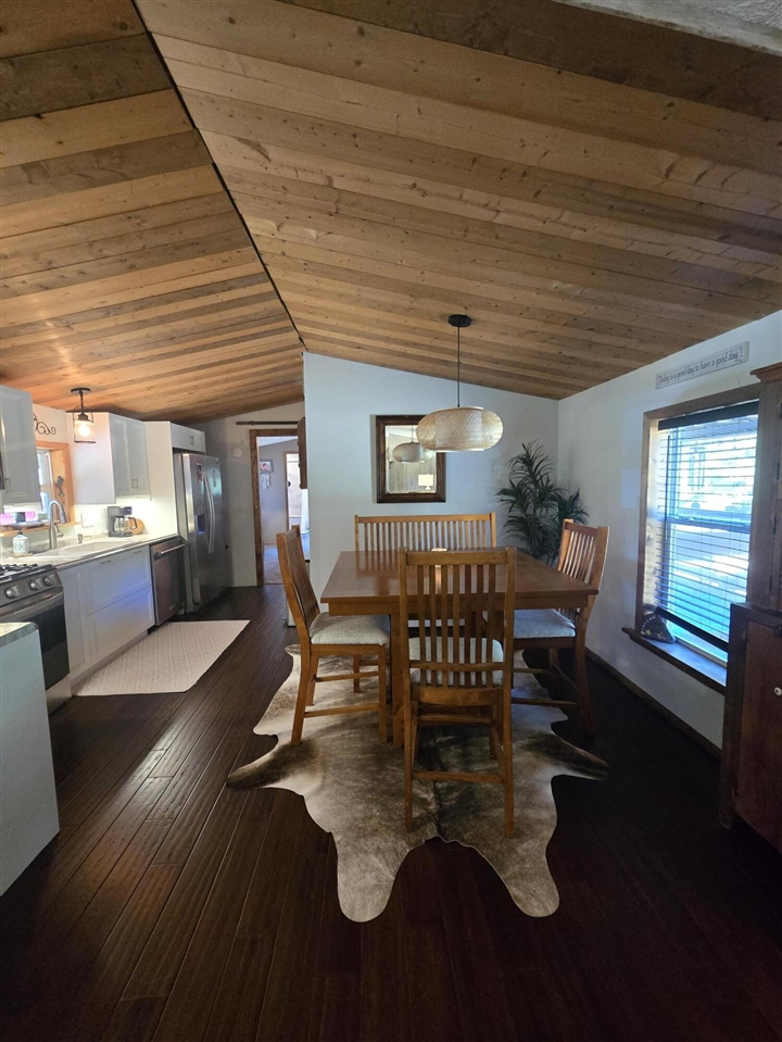 5221 North 17 Road Mesick, MI 49668 - Photo 8 of 61