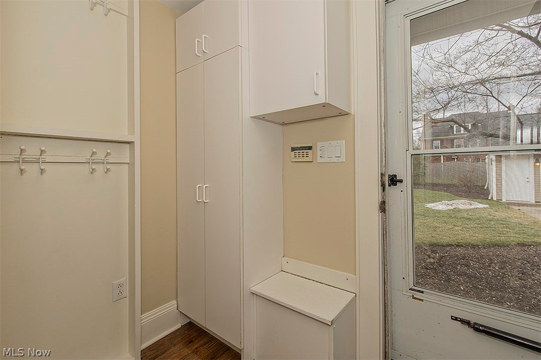 3098 Huntington Road Cleveland, OH 44120 - Photo 15 of 35