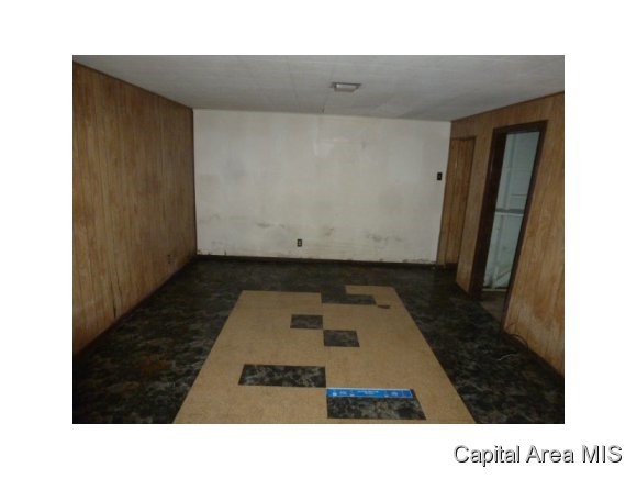 2645 East Lawrence Avenue Springfield, IL 62703 - Photo 16 of 18 Gallery Image 16