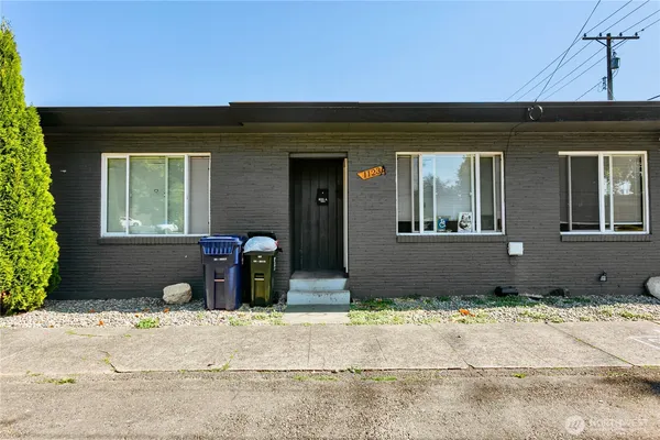 $449,950 | 1123 South M Street, Tacoma, WA 98405