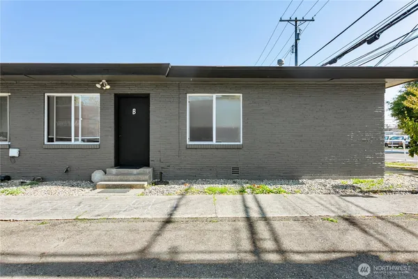 $449,950 | 1123 South M Street, Tacoma, WA 98405
