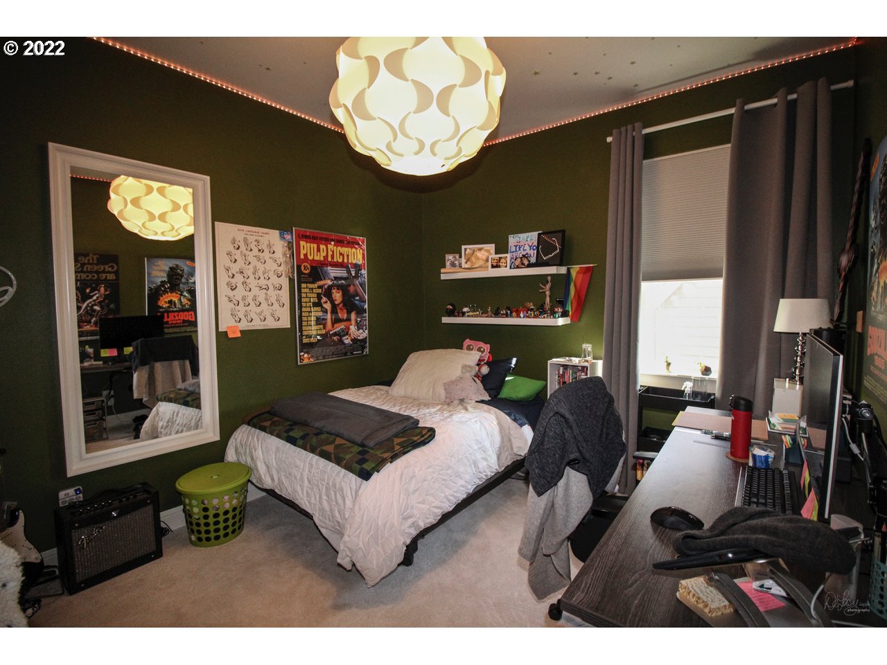 14174 Southwest Compass Drive Beaverton, OR 97005 - Photo 20 of 32 a living room with furniture and a window