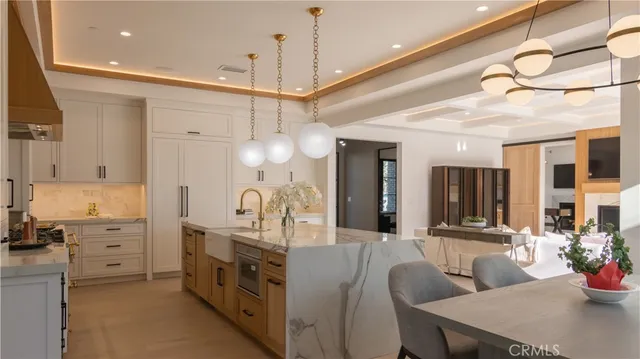 $6,995,000 | 600 Powell Place, Newport Beach, CA 92663