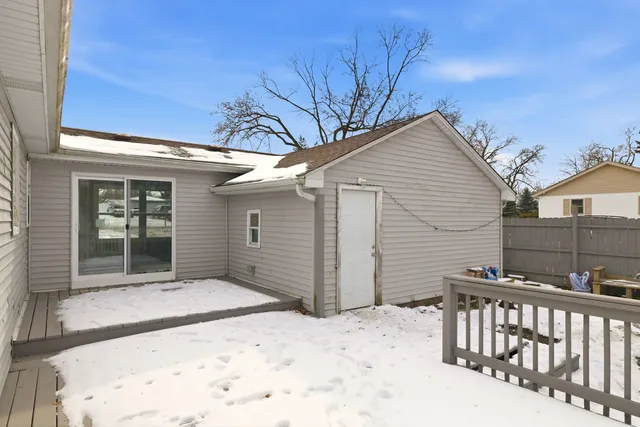 $239,900 | 15346 Le Claire Avenue, Oak Forest, IL 60452