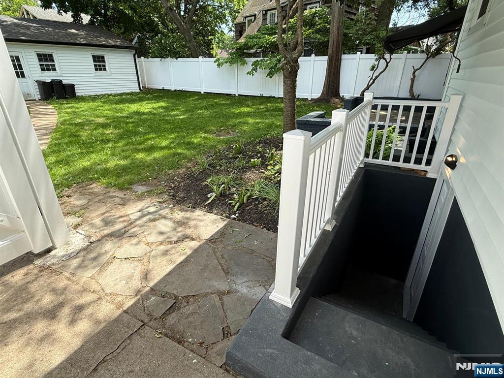 867 River Road Teaneck, NJ 07666 - Photo 32 of 32