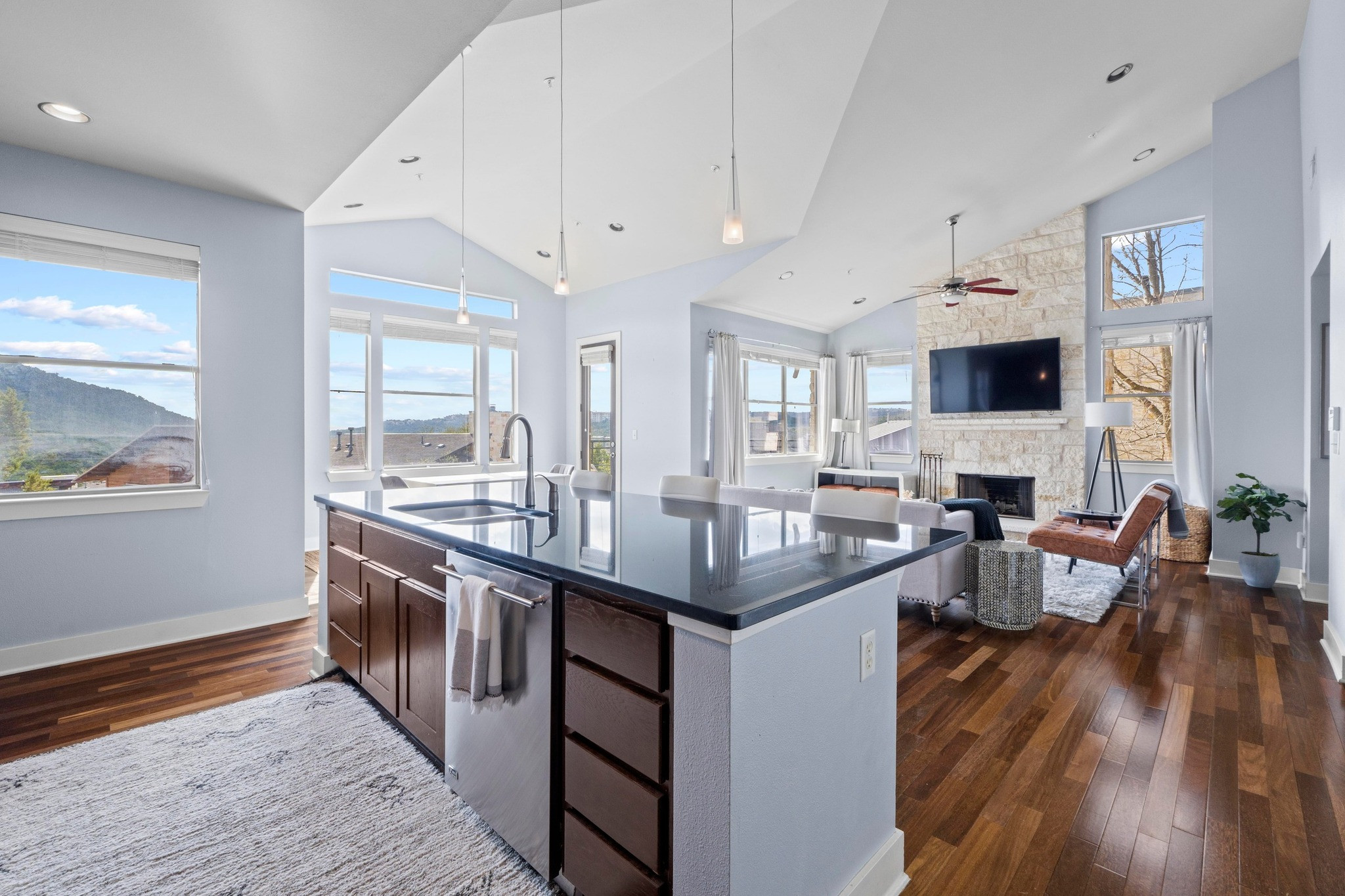 8110 Ranch Road 2222, Unit 49 Austin, TX 78730 - Photo 11 of 34