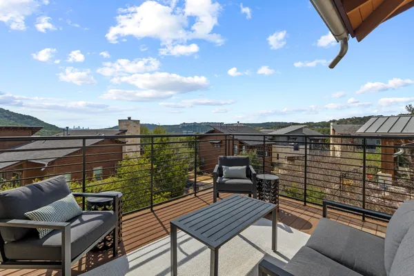 $665,000 | 8110 Ranch Road 2222, Unit 49, Austin, TX 78730