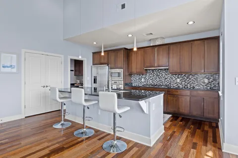 $649,000 | 8110 Ranch Road 2222, Unit 49, Austin, TX 78730