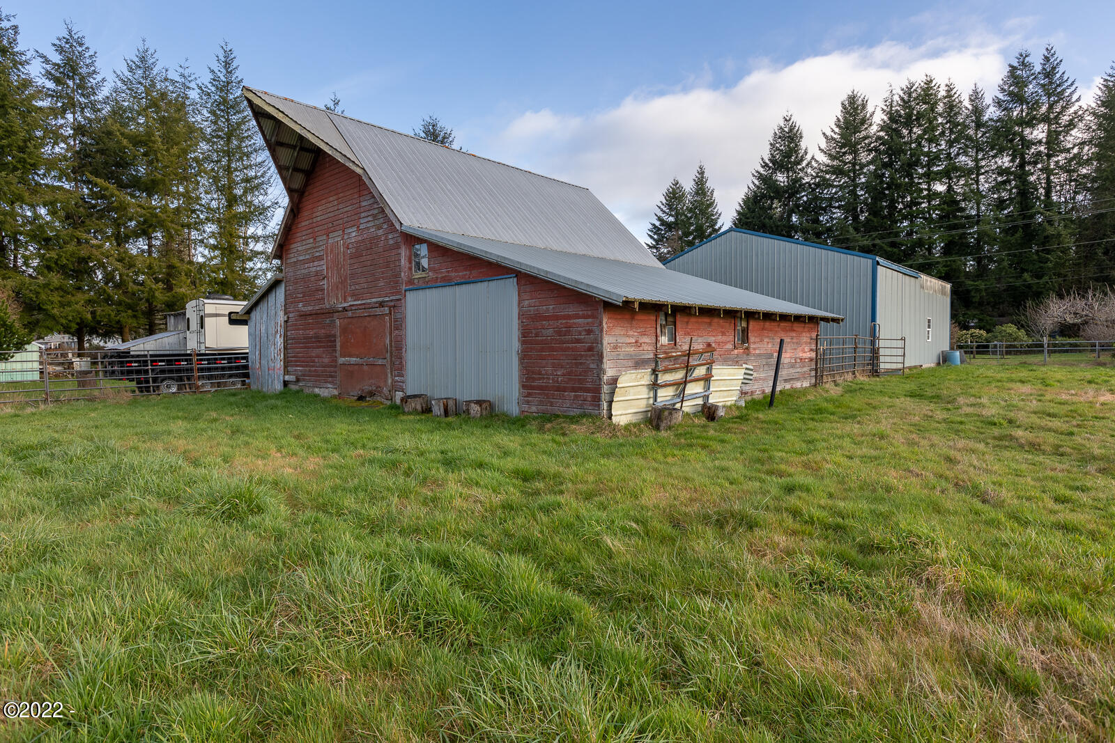 477 Southwest Ferry Avenue Siletz, OR 97380 - Photo 8 of 30 477SWFerry-A-19