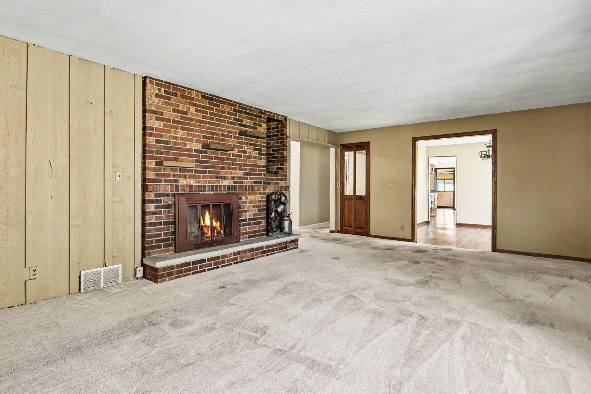 8304 Hollywood Road Baroda, MI 49101 - Photo 7 of 45 007_file_8508