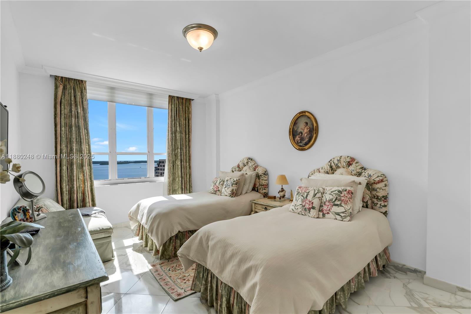 888 Brickell Key Drive, Unit 1807 Miami, FL 33131 - Photo 26 of 58