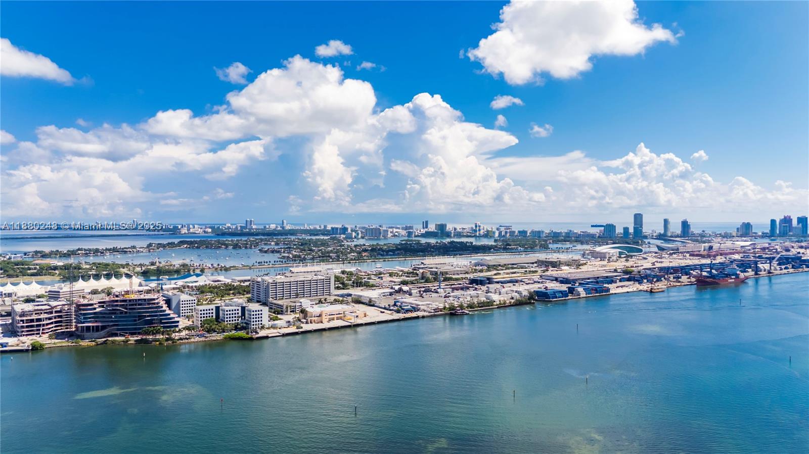 888 Brickell Key Drive, Unit 1807 Miami, FL 33131 - Photo 47 of 58