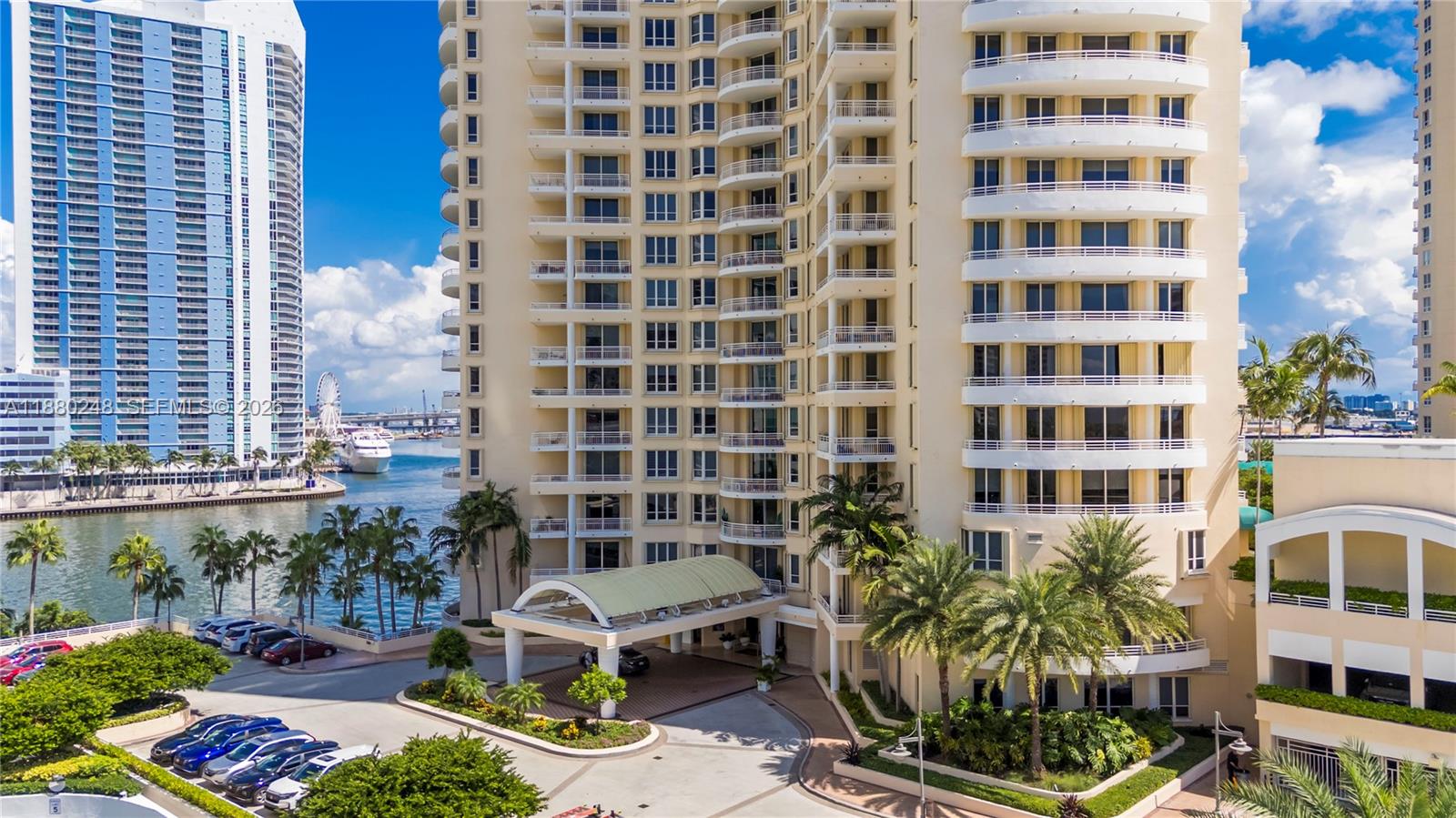 888 Brickell Key Drive, Unit 1807 Miami, FL 33131 - Photo 57 of 58 a front view of a building