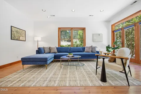 $735,000 | 720 Creekstone Drive, Chapel Hill, NC 27516