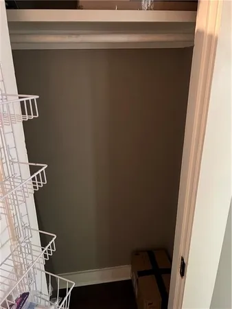 $6,600 | 931 Pine Street, New Orleans, LA 70118