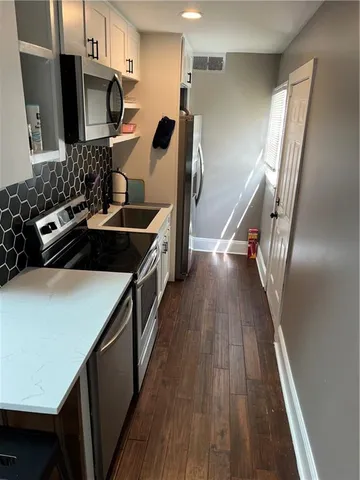 $6,600 | 931 Pine Street, New Orleans, LA 70118