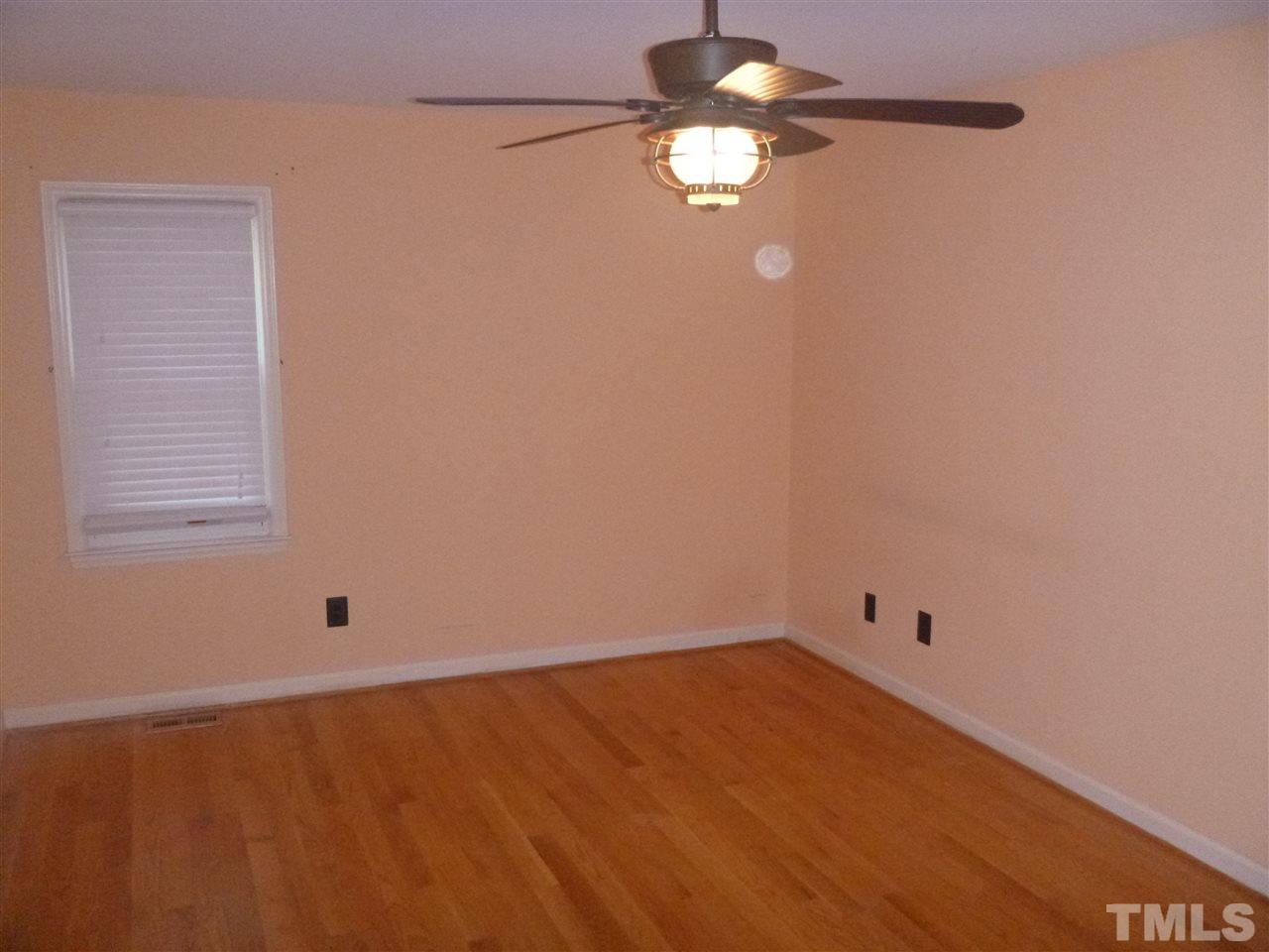 6908 Glendower Road Raleigh, NC 27613 - Photo 11 of 25