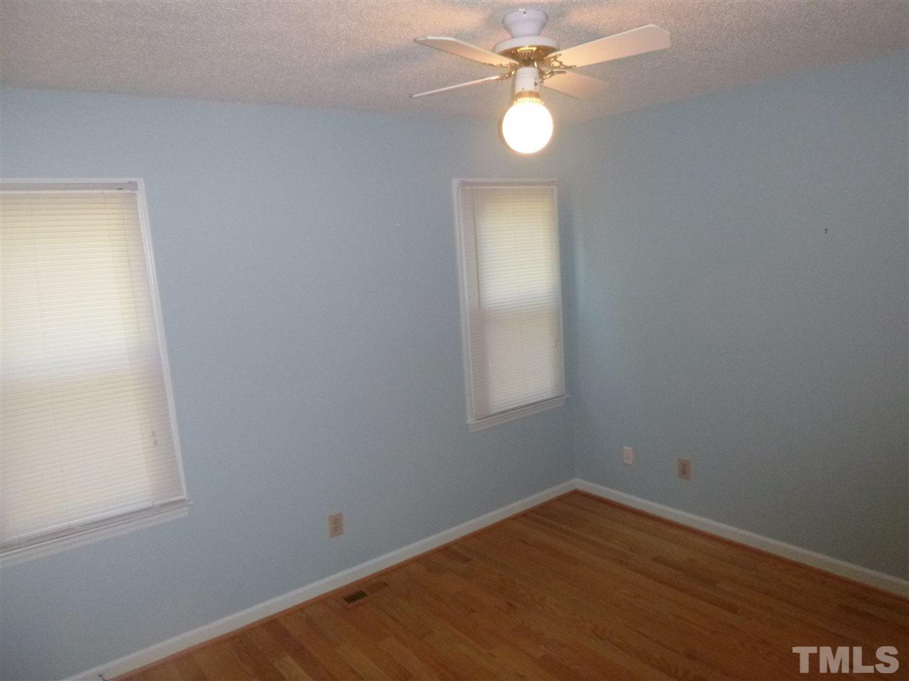 6908 Glendower Road Raleigh, NC 27613 - Photo 14 of 25