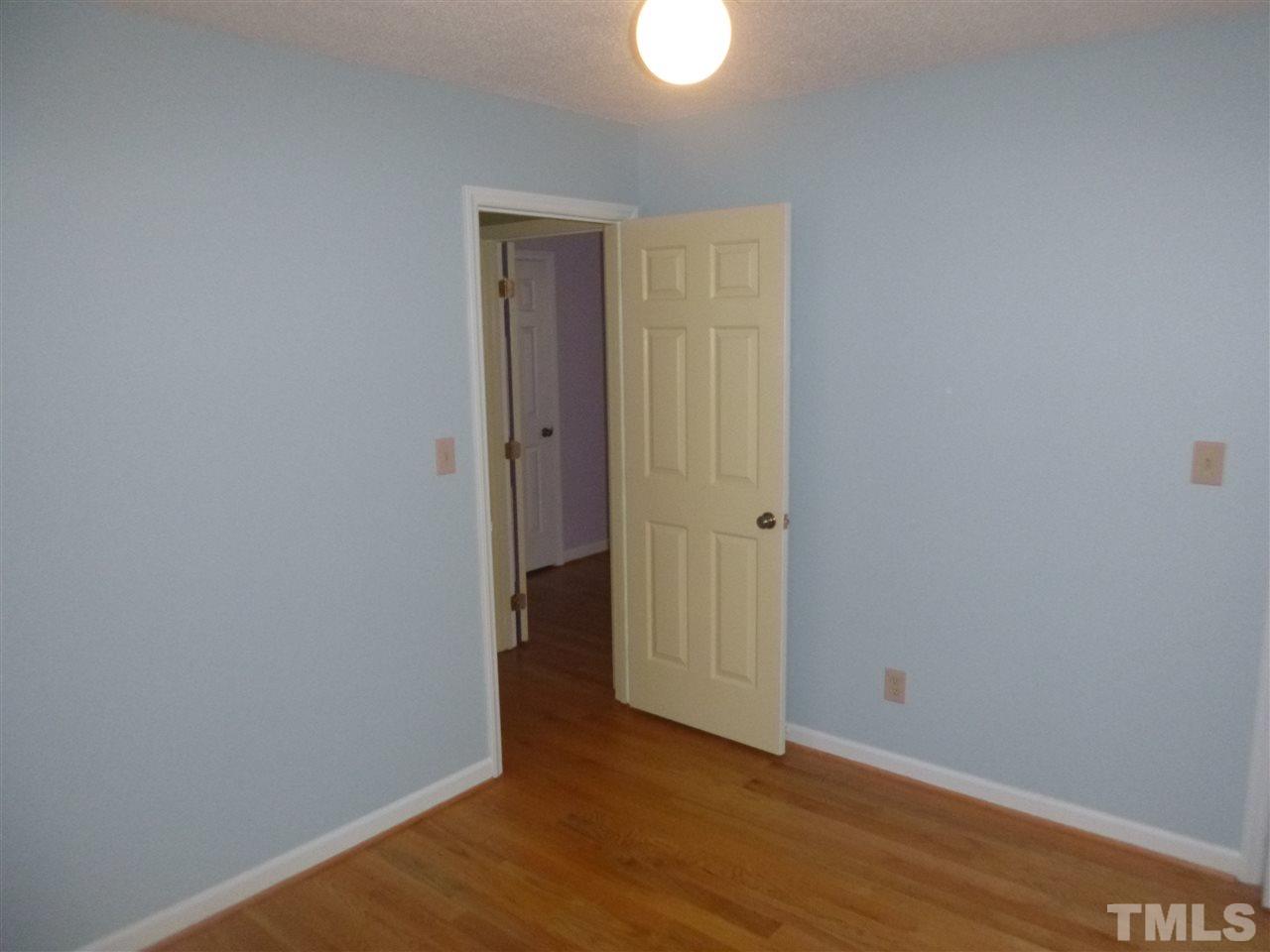 6908 Glendower Road Raleigh, NC 27613 - Photo 15 of 25