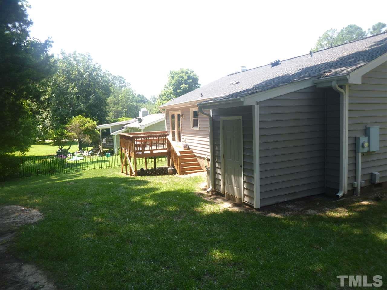 6908 Glendower Road Raleigh, NC 27613 - Photo 21 of 25