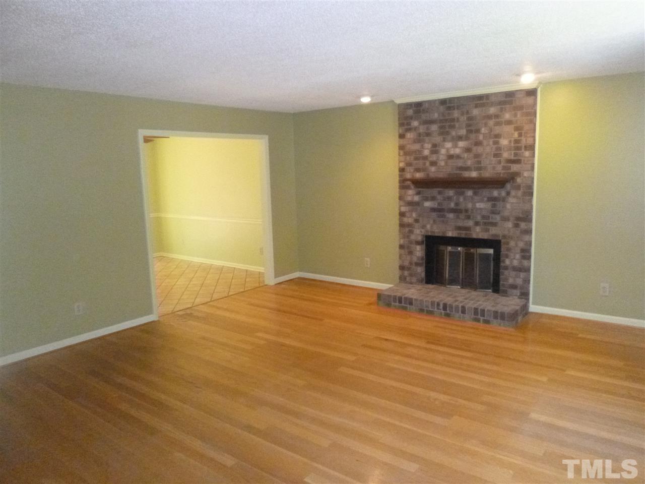 6908 Glendower Road Raleigh, NC 27613 - Photo 4 of 25