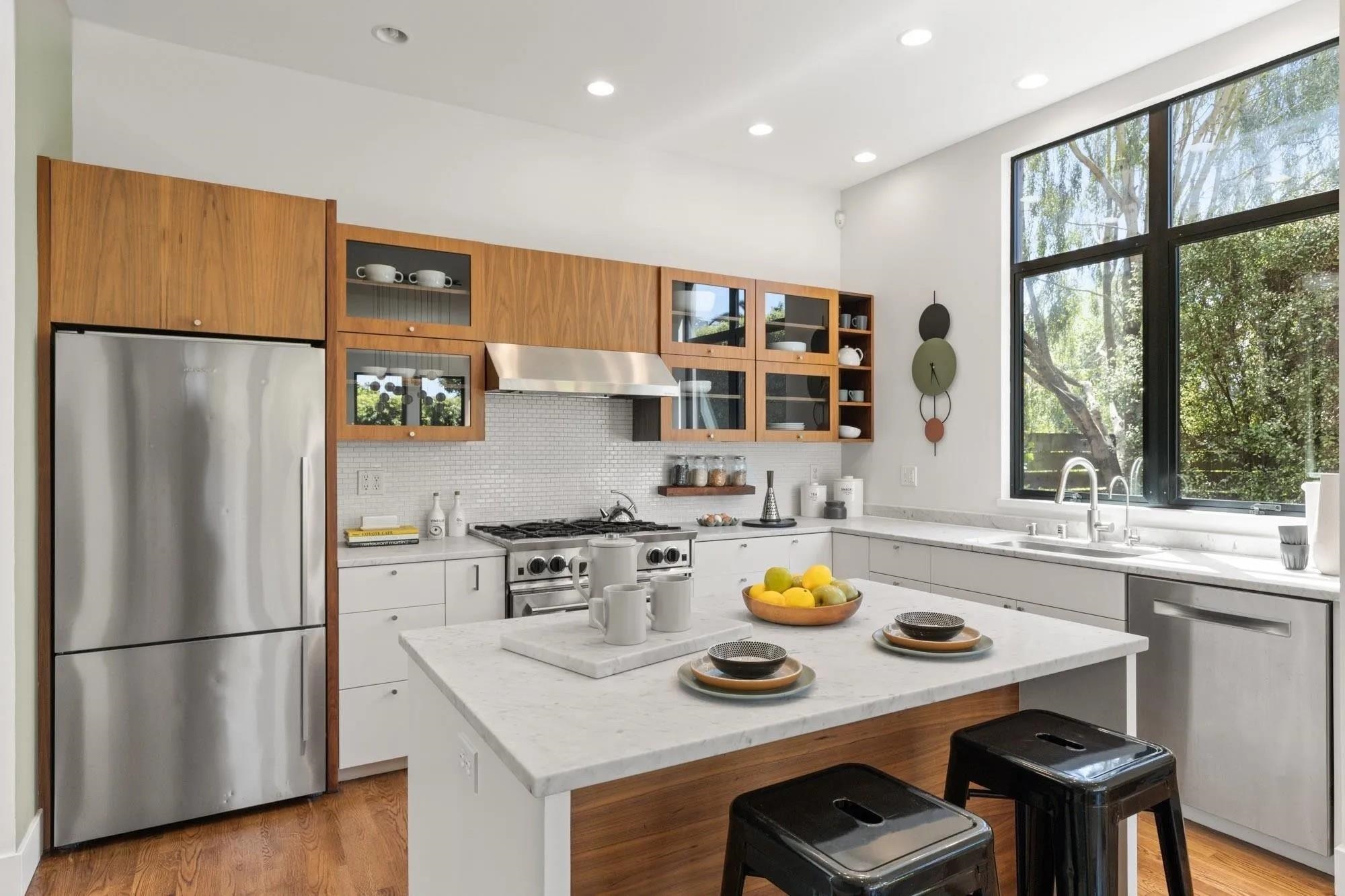 313 Spruce Street Alameda, CA 94501 - Photo 6 of 12 Digital rendering of the kitchen