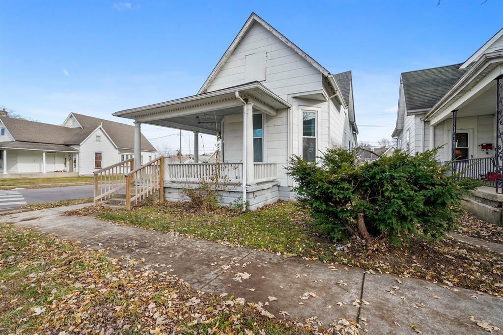 741 Reed Street Columbus, IN 47201 - Photo 4 of 21 Gallery Image 4