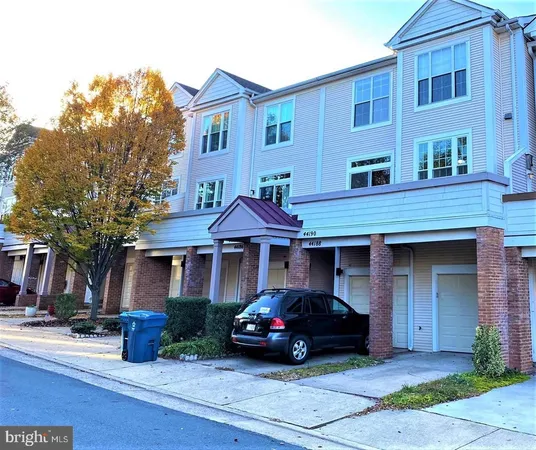 $3,500 | 44190 Mossy Brook Square, Ashburn, VA 20147