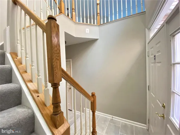 $3,500 | 44190 Mossy Brook Square, Ashburn, VA 20147